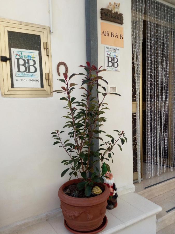 Bed and Breakfast Alfi BeB Le Torri Exterior foto